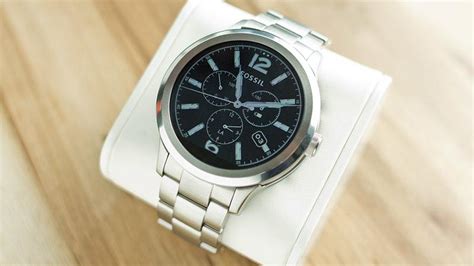 Fossil Q Founder review .